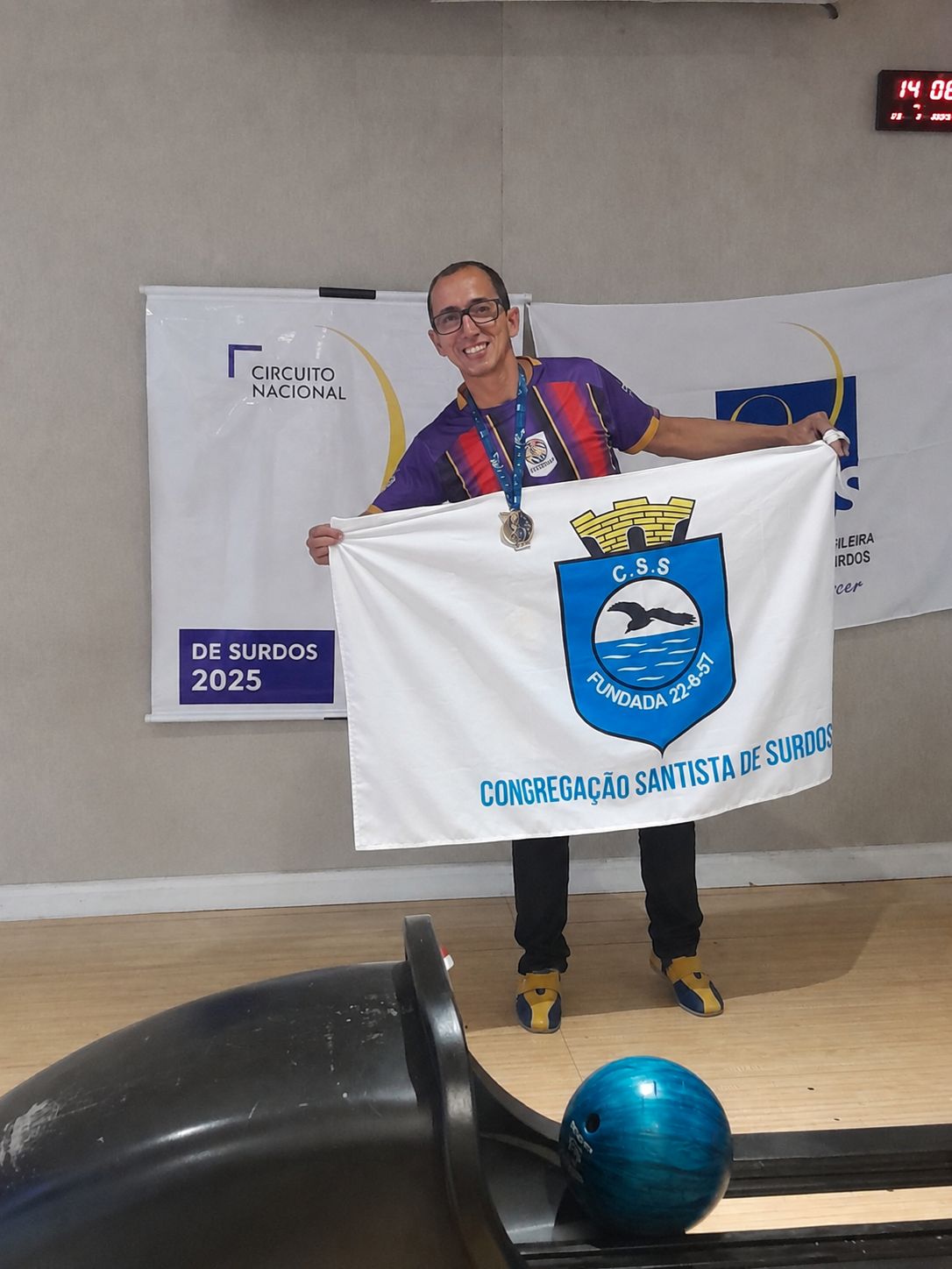 AJUDE O SURDOATLETA ANDRÉ IR PARA A COLOMBIA